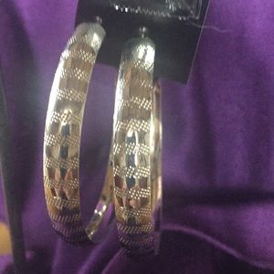 5 for $25  hoop earrings